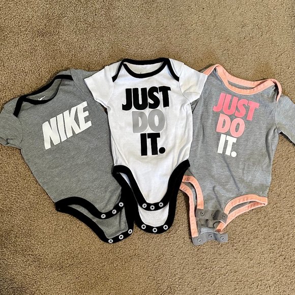 Nike Infant Onesies - 6 Months (3 pack) - Picture 1 of 4